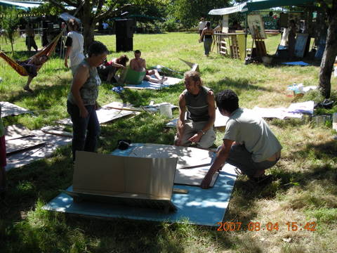 Atelier de fabrication de cuiseurs solaires cookit